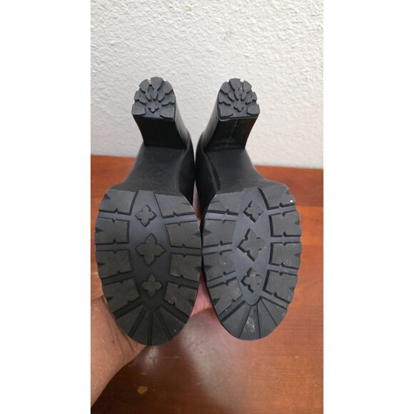 Justfab Women's Black Lace-Up High Heel Ankle Boots Quilted Detail & Gold Eyelet - Picture 5 of 8